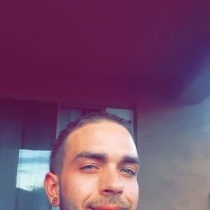 Meet your Posher, Samuel